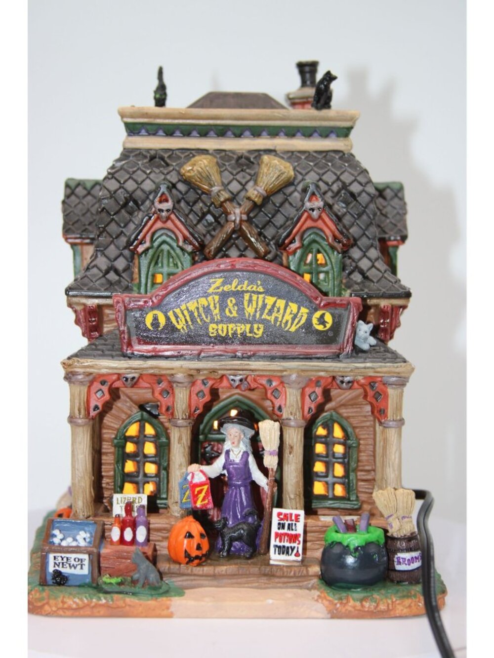 Lemax Spooky Town - Zelda's Witch & Wizard Supply (see Desc)